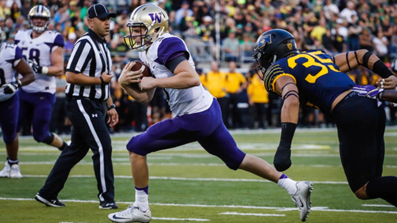 Washington beats Oregon 70-21 to snap 12-game losing streak